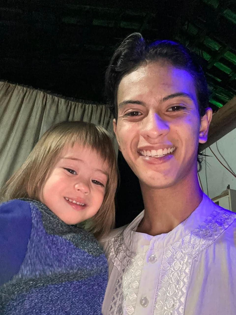 ESPELHO, ESPELHO MEU — Aquilo que Vejo Também Vive em Mim — foto 13
