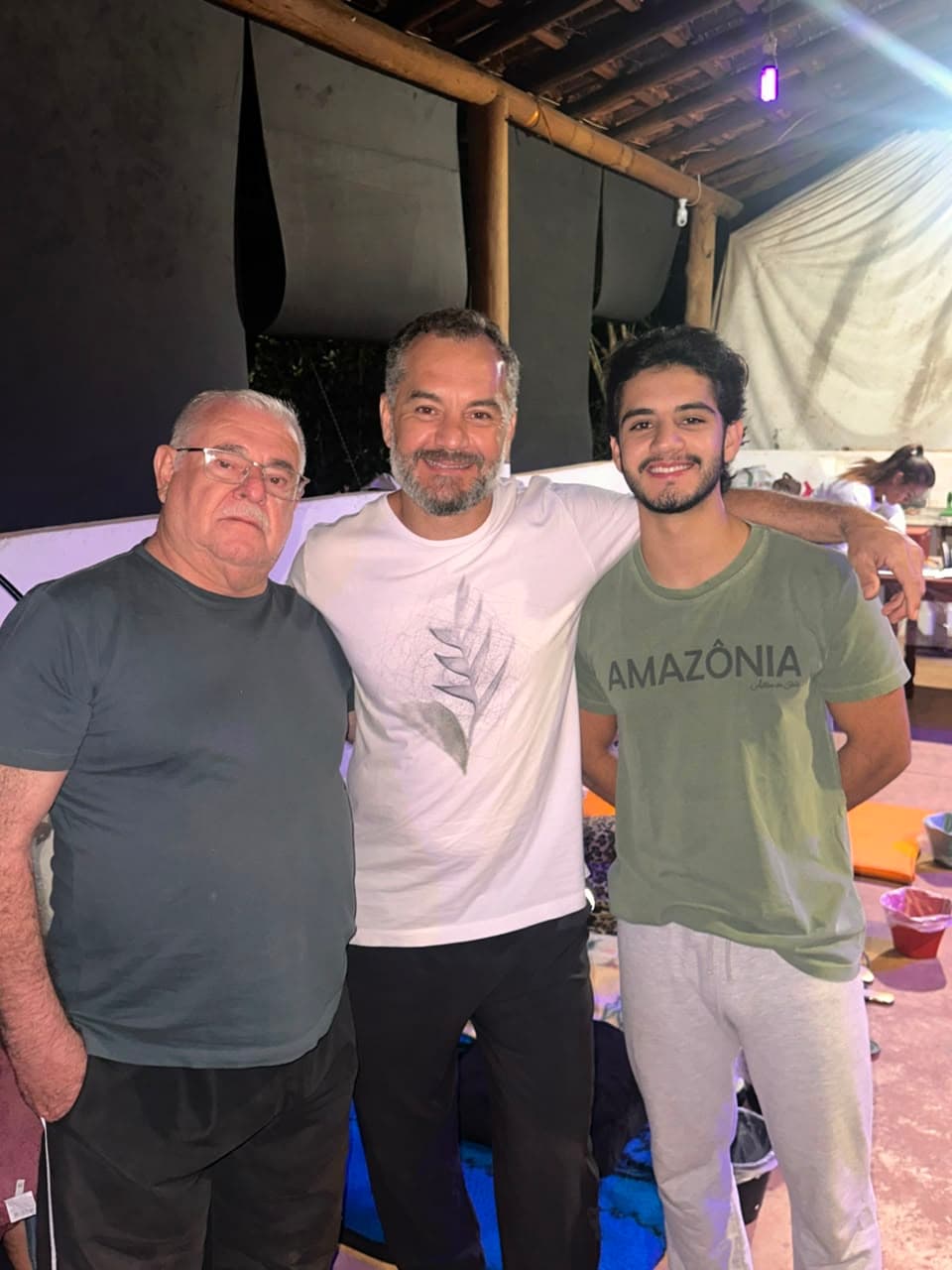 ESPELHO, ESPELHO MEU — Aquilo que Vejo Também Vive em Mim — foto 9