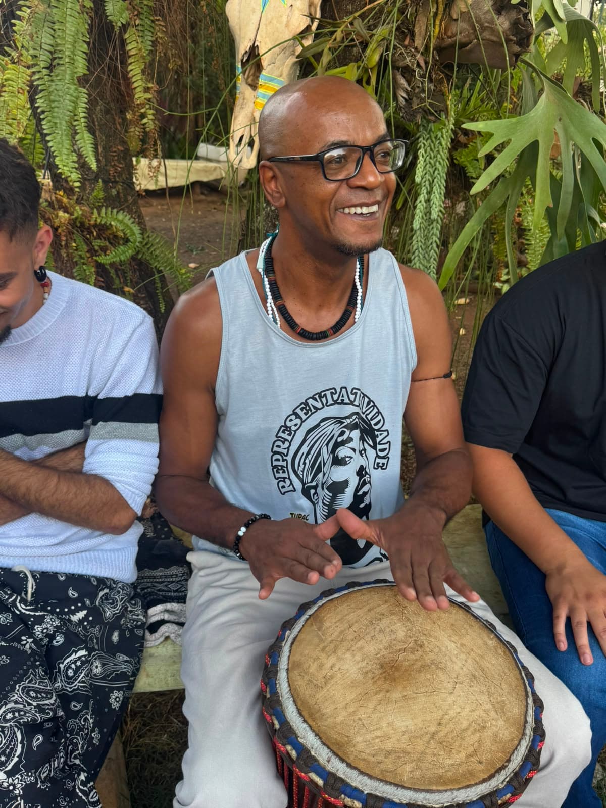 RAMA & SITA — 10 ANOS DE CAMINHO. Uma Década de Amor, Serviço e Consciência. Umbandaime especial de aniversário, com presença e participação ao vivo do cantor e rezador Ramanad Águia Dourada, com o Hinário Caboclo Cobra Coral. — foto 54