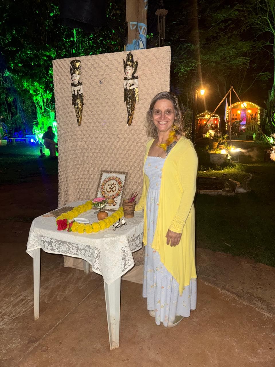 ENCONTRO ENTRE CORAÇÕES — ONDE O AMOR NOS REÚNE. Reconexão, vínculos, perdão, pertencimento e abertura do coração. Um convite para olhar para os encontros que a vida proporciona e reconhecer que todo verdadeiro encontro também pode ser um encontro consigo mesmo. — foto 2